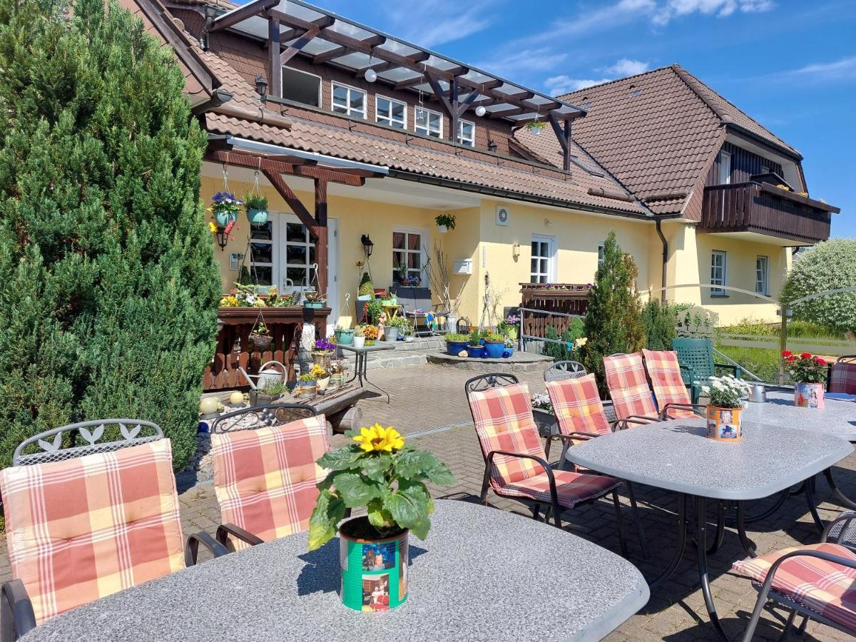 Hotel Zum Poppschen Gut اوبلرنهاو المظهر الخارجي الصورة